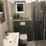 House With Pool Garden 别墅 Žrnovnica